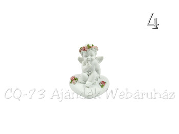 Szíven ülő angyalka koszorúval 4cm 2458 4f